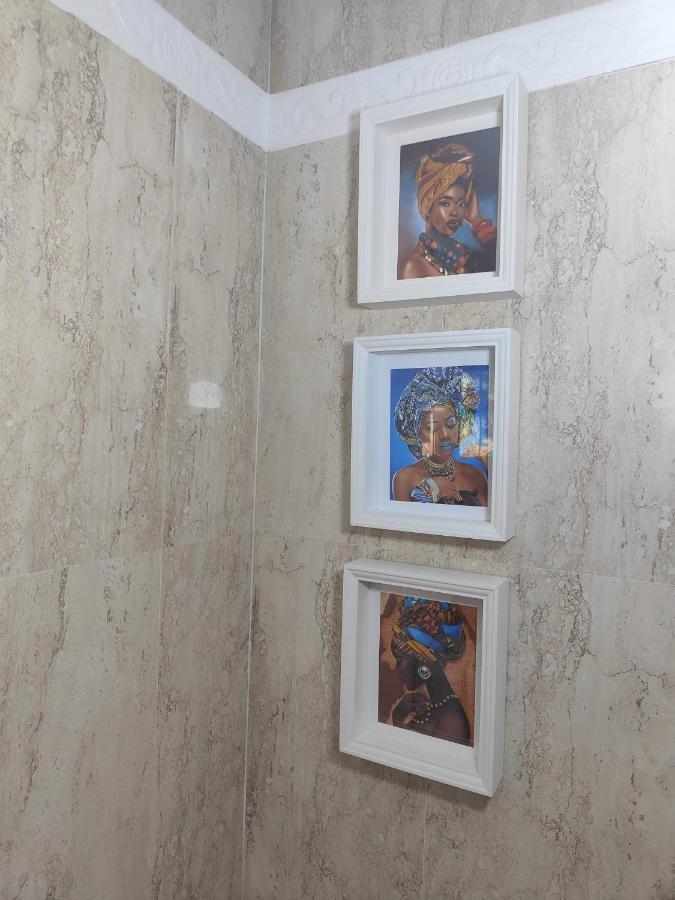 Center Beach 2 Beds Appartement Elviria Marbella Dış mekan fotoğraf