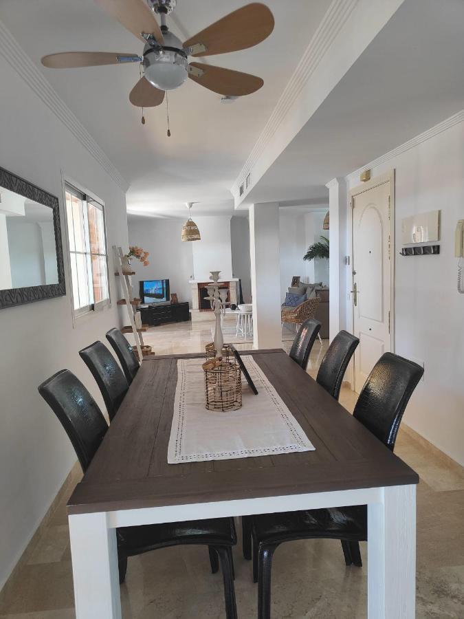 Center Beach 2 Beds Appartement Elviria Marbella Dış mekan fotoğraf