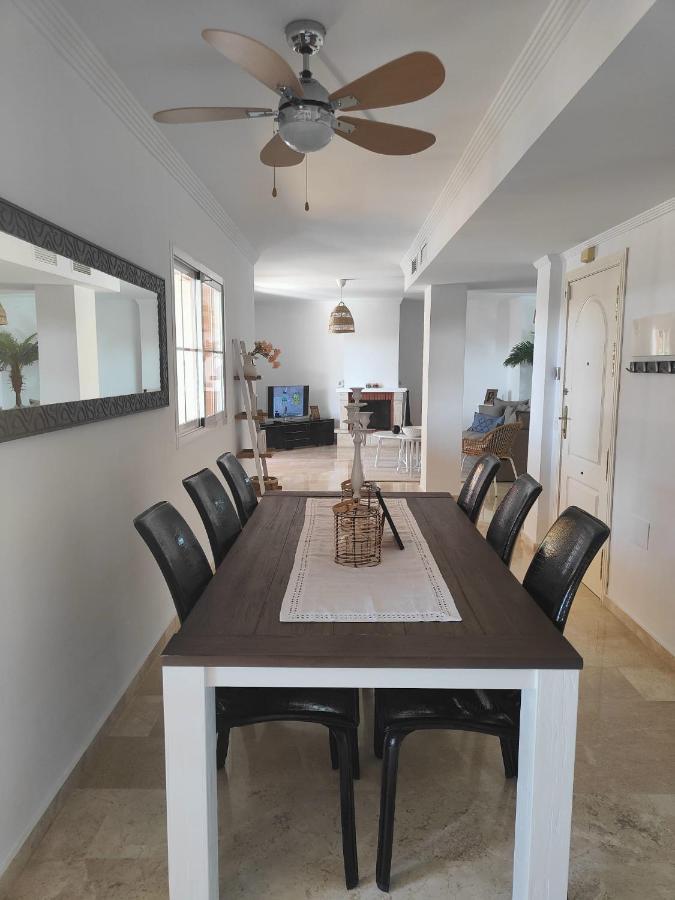 Center Beach 2 Beds Appartement Elviria Marbella Dış mekan fotoğraf