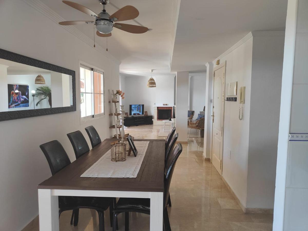 Center Beach 2 Beds Appartement Elviria Marbella Dış mekan fotoğraf